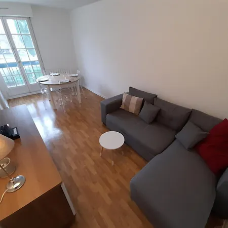 T2 Lumineux Centre-ville Avec Wi-fi, Lave-linge Et Lave-vaisselle - Fr-1-541-122 * 拉罗什波赛