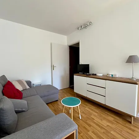 T2 Lumineux Centre-ville Avec Wi-fi, Lave-linge Et Lave-vaisselle Apartment La Roche-Posay